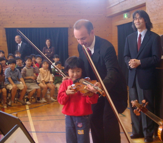 2.Childrens_Concert1.jpg